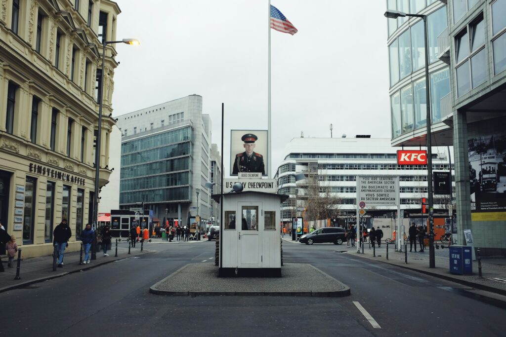 checkpoint Charlie, berlin, Germany